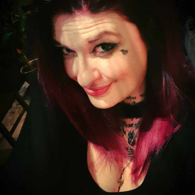 #NouvellePhotoDeProfil https://t.co/5sbXbYEbvW<a href="/tag/nouvellephotodeprofil"class="tags">#NouvellePhotoDeProfil</a>