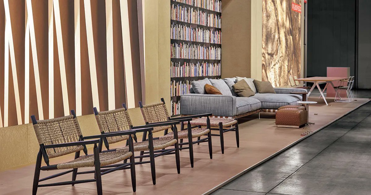 KATEIGAHO's tweet image. アントニオ・チッテリオの新作が充実「フレックスフォルム」【ミラノ「スーパーサローネ」現地レポート】

手前の「テッサ」は子どもの頃を懐かしく思うような、懐古的なデザイン。#FLEXFORM #フレックスフォルム #インテリア 

buff.ly/33i86OU