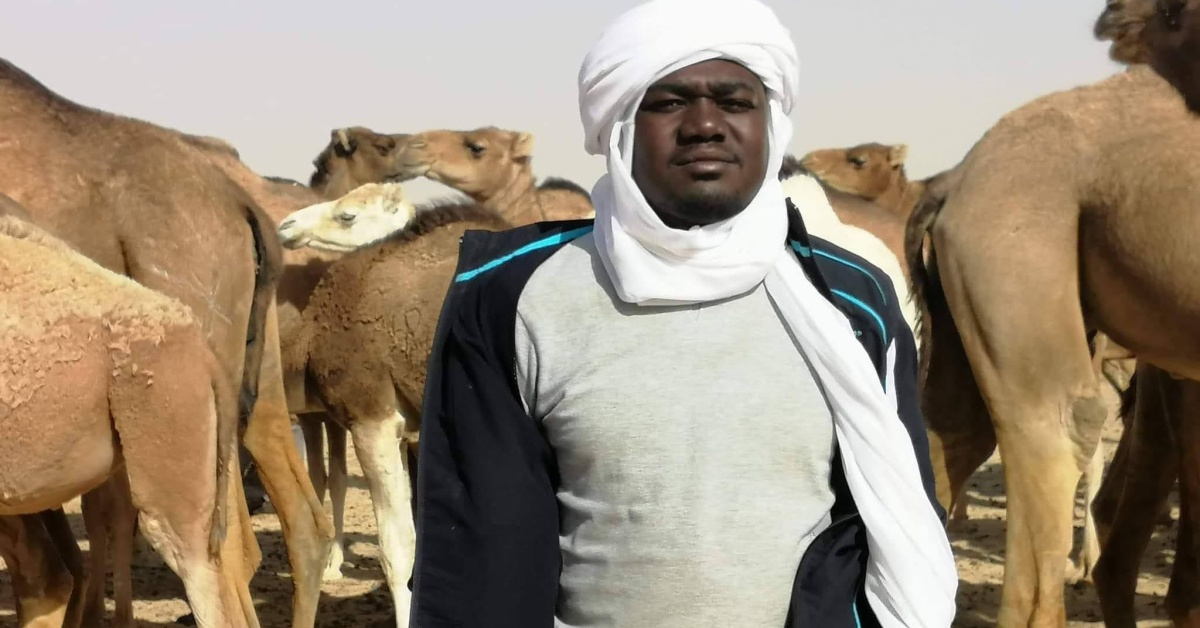 Het_Kadaster's tweet photo. Landconflicten veroorzaken veel problemen in Tsjaad. De grootste uitdaging is toegang tot land voor iedereen. Mahamat Abdoulaye Malloum werkt samen met het Kadaster aan het LAND-at-scale programma: https://t.co/QzaQ0BTB1G
#DagvandeMensenrechten #SDGs #FFPLA @kadaster_int https://t.co/nWOkHIrn9N
