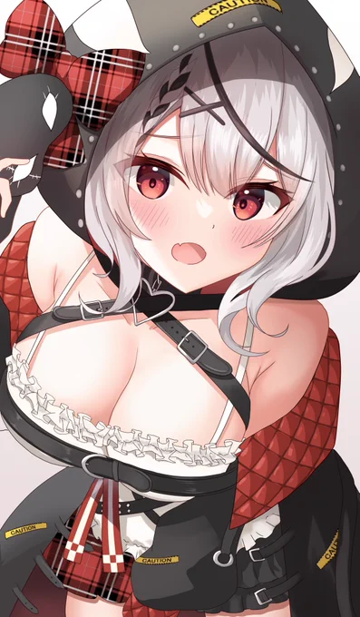 #さかまた飼育日記
ばくっとされそう 