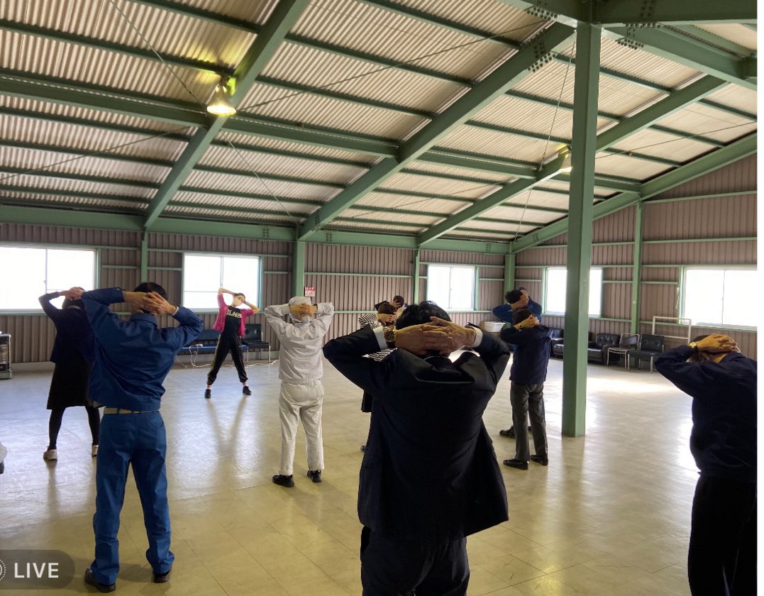 e_happiness2_8's tweet image. 師走ど真ん中…🏃‍♂️
いつも時計とにらめっこ⏰

今日のお昼は企業様の健康ダンスレッスンさせていただきました✩
ありがとうございました!!
 #師走
  #健康ダンス
#ダンスインストラクター
#ピラティスインストラクター
 #健康促進