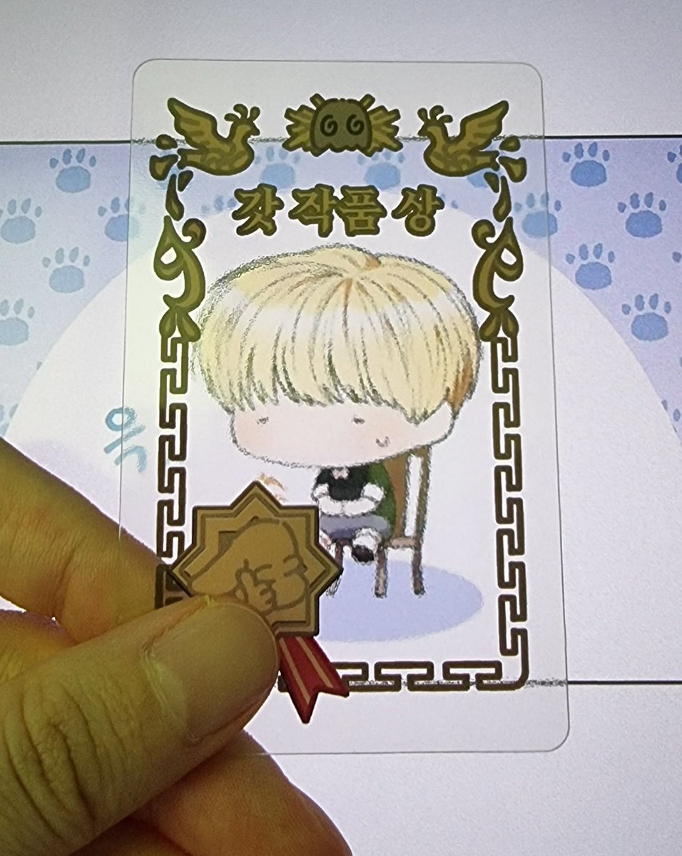eon_kyum's tweet photo. 초깜찍 웹툰 커뮤니티 플랫폼 픽피의 오픈을 축하드립니다~!! 픽피에서 너무 귀여운 굿즈를 보내주셔서 자랑~ 피피 너무 귀여워요잉 https://t.co/u3A2Ot7UEQ #픽피 #PICKpy #픽피_오픈축하해 https://t.co/gq6RMOFBig