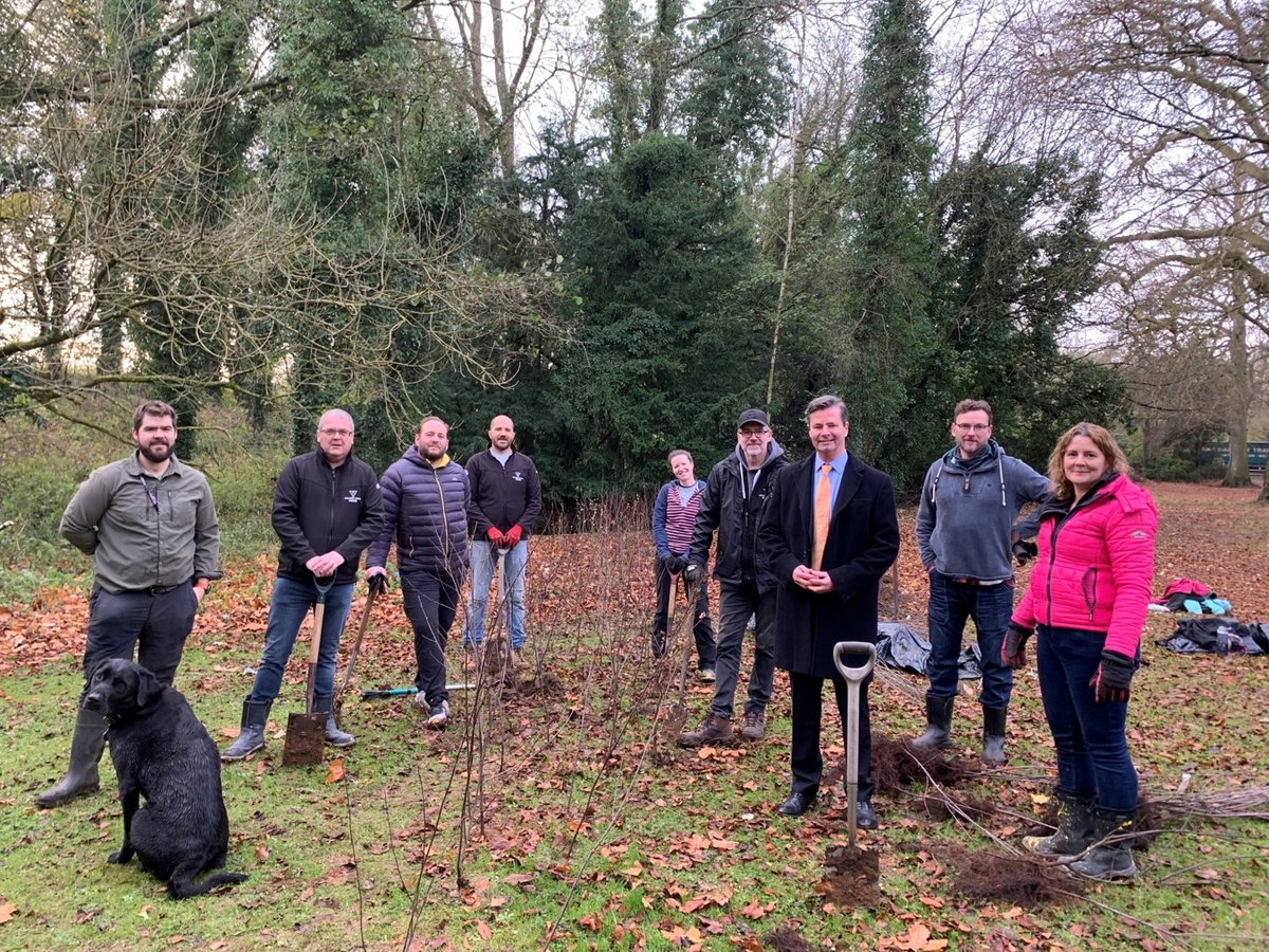 WillmottDixon's tweet image. 🌳 We have accelerated our biodiversity net gain pledge at @SilverwoodSch by planting 350 trees, forming part of our goal to plant 100,000 trees by 2030.

🔗 orlo.uk/eWLXX

@wiltscouncil  @SCFframeworks  #SCFvalues #PlantForOurFuture