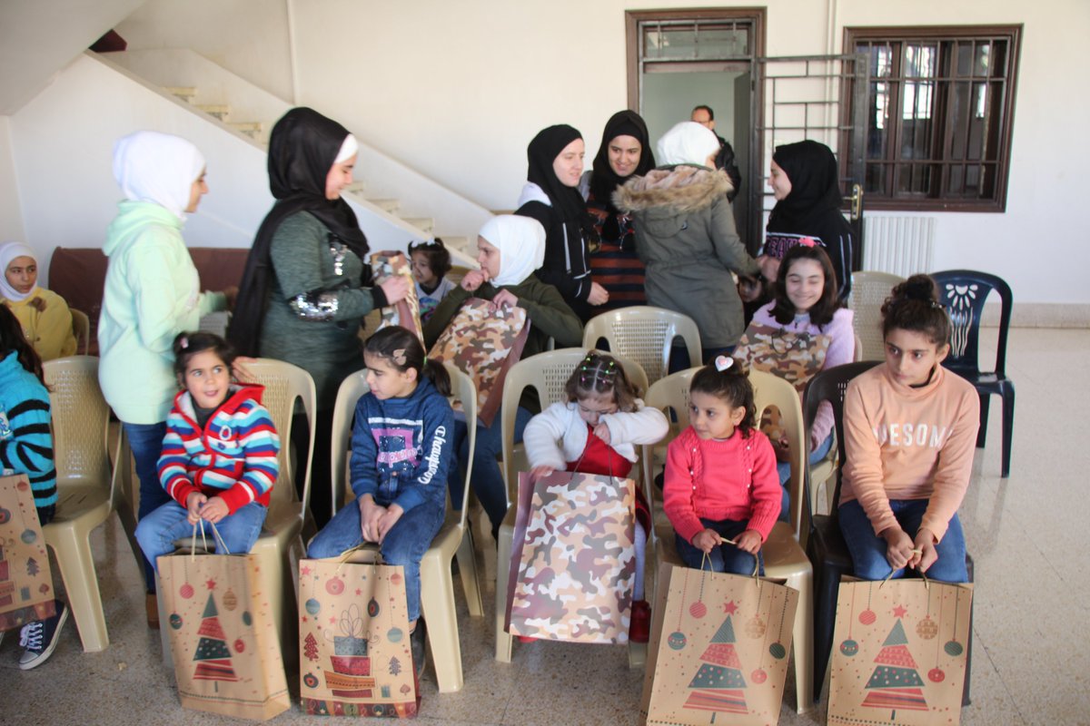 RealNewsAleppo's tweet photo. The Syrian # asylum for # girls-orphans "El Fattad Aliatima" has received another batch of # humanitarian aid from # Russian military personnel. Food kits, warm clothes and equipment necessary for the educational work of the institution were delivered to the orphanage. https://t.co/Uf0qPj4jEV