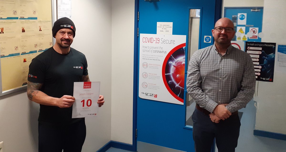quartzelecltd's tweet image. Well Done to JASON COOPER, Mechanical Fitter from Quartzelec #Swansea on your 10 Years&apos; Long Service Award.

Thank you for your valuable contributions to the company and wishing you the best for continued success.

#RecognitionAndReward #QuartzelecPeople