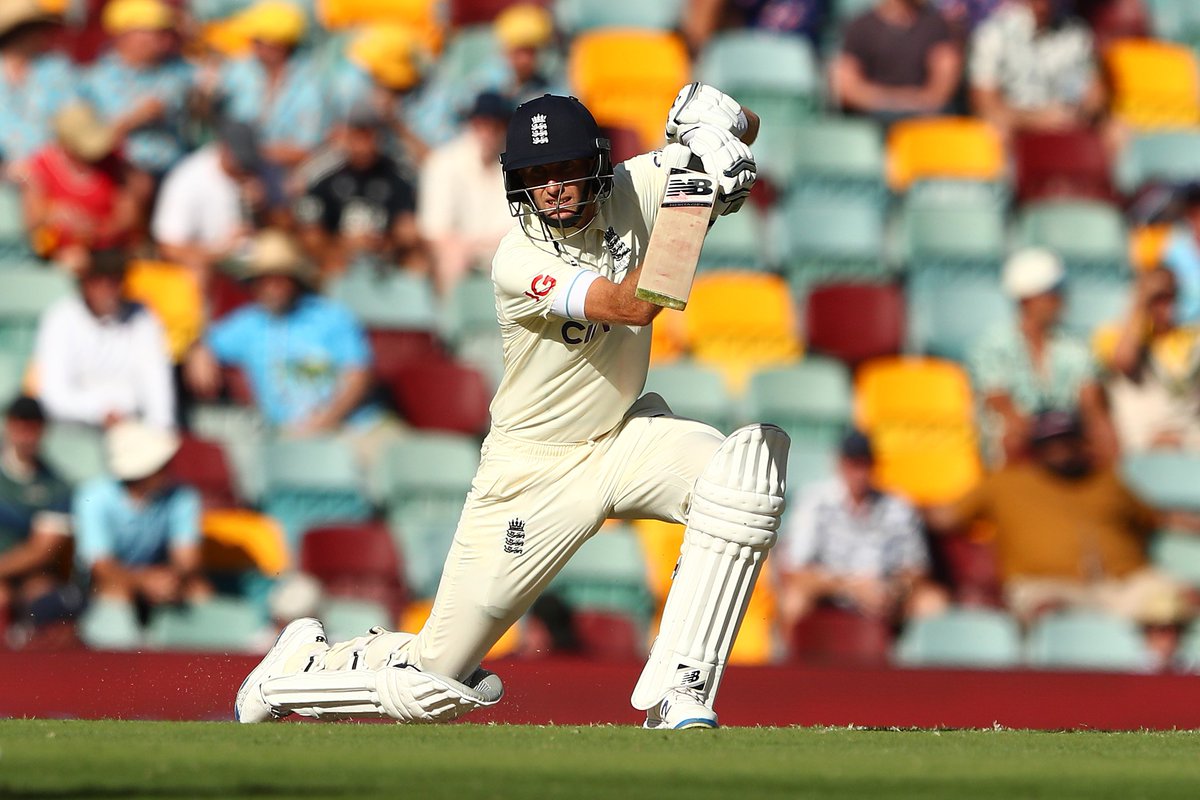 FreeLIV_me's tweet photo. #JoeRoot and Dawid Malan led the #England  team's counterattack in a partnership of 159 games in the last game of the third day!
Watch #Ashes  at https://t.co/hTIphD8lNI
#WTC23 #AUSvENG #Ashes2021 #ENGvAUS #Malan https://t.co/Pa1DQgYyCz