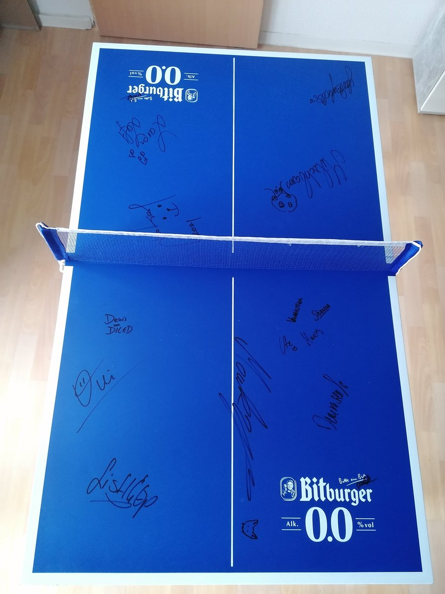 Ich habe auf der <a href="/mag_erfurt/">🌸MAG Erfurt🌸</a> einfach eine signierte Tischtennisplatte gewonnen 😍 Vielen lieben Dank, ich freue mich riesig 💙💙💙