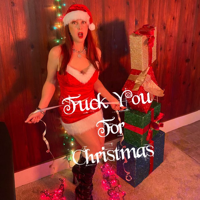 Check out my new song and music video (i&rsquo;m gonna fuck you for Christmas) the link is above! https://t<a href="/tag/reunion"class="tags"><span>#reunion</span></a>