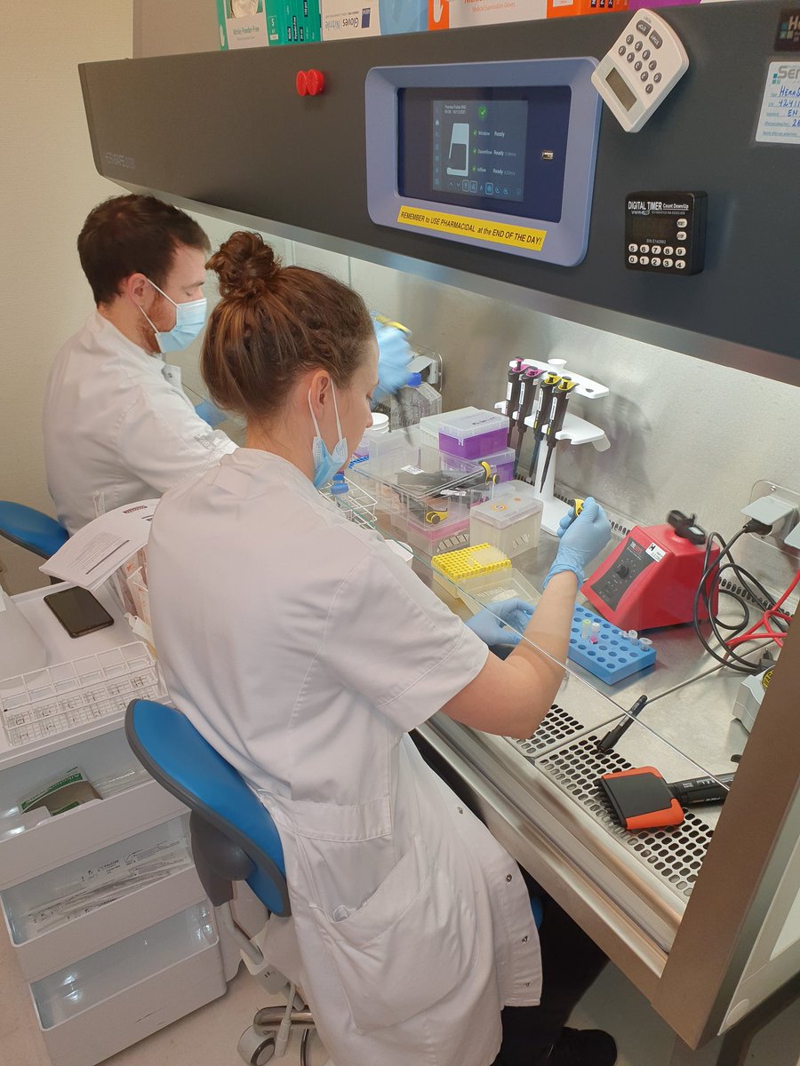 holmstrom_mo's tweet photo. Today at @CCITdk learning to perform #scRNASeq using the #10x Chromium platform together with @Michael44364760, Marie Westergaard and @thomas_hulen. https://t.co/ct8zsq3i0p
