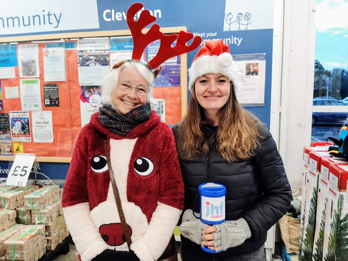 💫🦹‍♂️ 𝟐𝟎𝟐𝟏 𝐉𝐇𝐅 𝐇𝐄𝐑𝐎𝐄𝐒 🦹‍♀️💫

Next up: 𝐉𝐮𝐝𝐢𝐭𝐡 𝐁𝐚𝐫𝐧𝐞𝐬!

We❤️ folks willing to put on a reindeer jumper and collect donations at Tescos! Judith's unfailing support of our work and our ethos does not go unnoticed.  Thank you Judith, we are so grateful 🙏