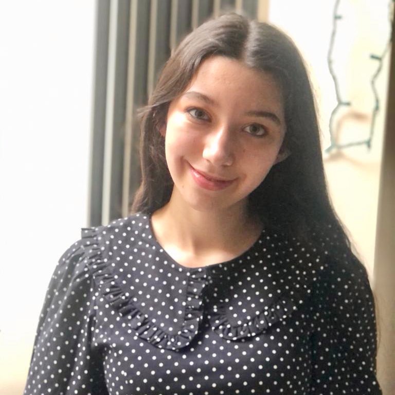 ExeterMed's tweet photo. Big congrats to our #medstudent Daisy Kirtley @daisy_kty! She's won the 2021 #JASME Intercalation Prize for her MSc #ClinicalEducation research project "From applicant to medical student: an insight into the experiences of international medical students in the UK" 👏 @jasme_uk https://t.co/4c2U3d2v4K