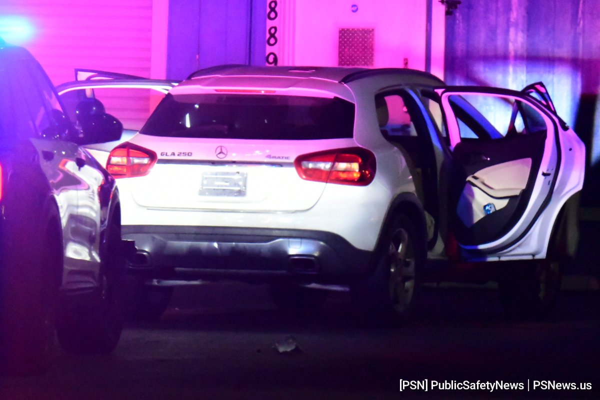 PSNews_Sac's tweet photo. #RIGHTNOW #PolicePerimeter #SouthSacramento
SacSheriff had a subject run from them at a traffic stop in the 5800 block of Stockton. Two other subjects in the car have been detained. SacPD is assisting with the perimeter and drone support. More details as they become available. https://t.co/QEu6JnF28p