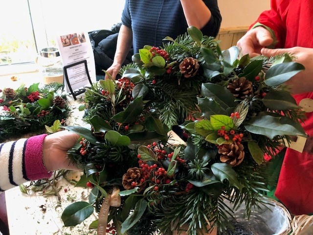 HollesleyBay's tweet photo. Thank you to our Horticulture instructor for organising  our community wreath making workshop held at our Marsh Barn café.
Using materials collected from around the estate the public enjoyed a mince pie and hot drink whilst enjoying the opportunity to be creative! #Community https://t.co/08QeHzGvs2