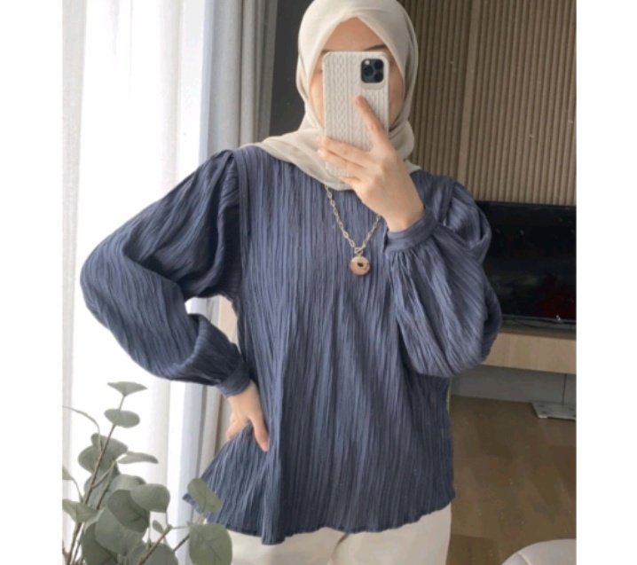 SimpleLookThing's tweet image. OLIVE BLOUSE

BLOUSE TERBEST SELLER selain warnanya yg super cakep,detail bahannya juga paling bikin jatuh cintaahh..

59k
shp.ee/fvvjg9m