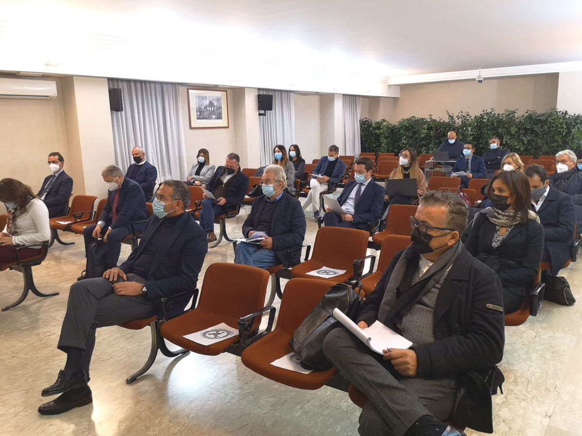 Laura Iorio tweet media