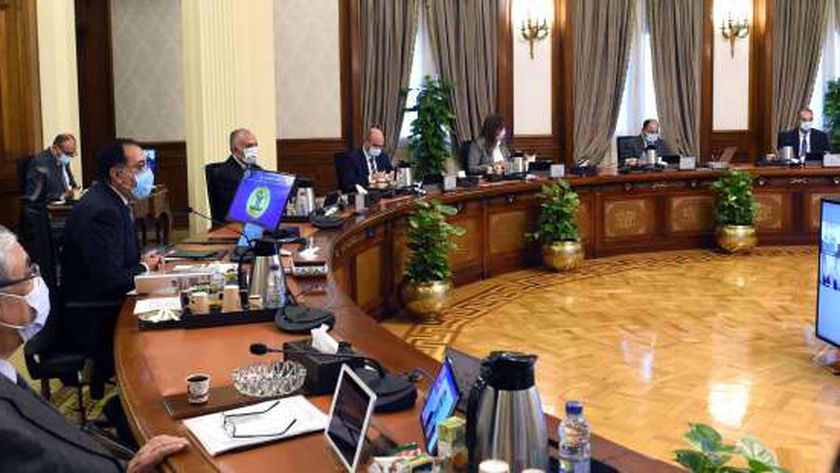 #الحكومة تنفي فرض شروط جديدة على مستفيدي «تكافل وكرامة»
bit.ly/3pIocZM