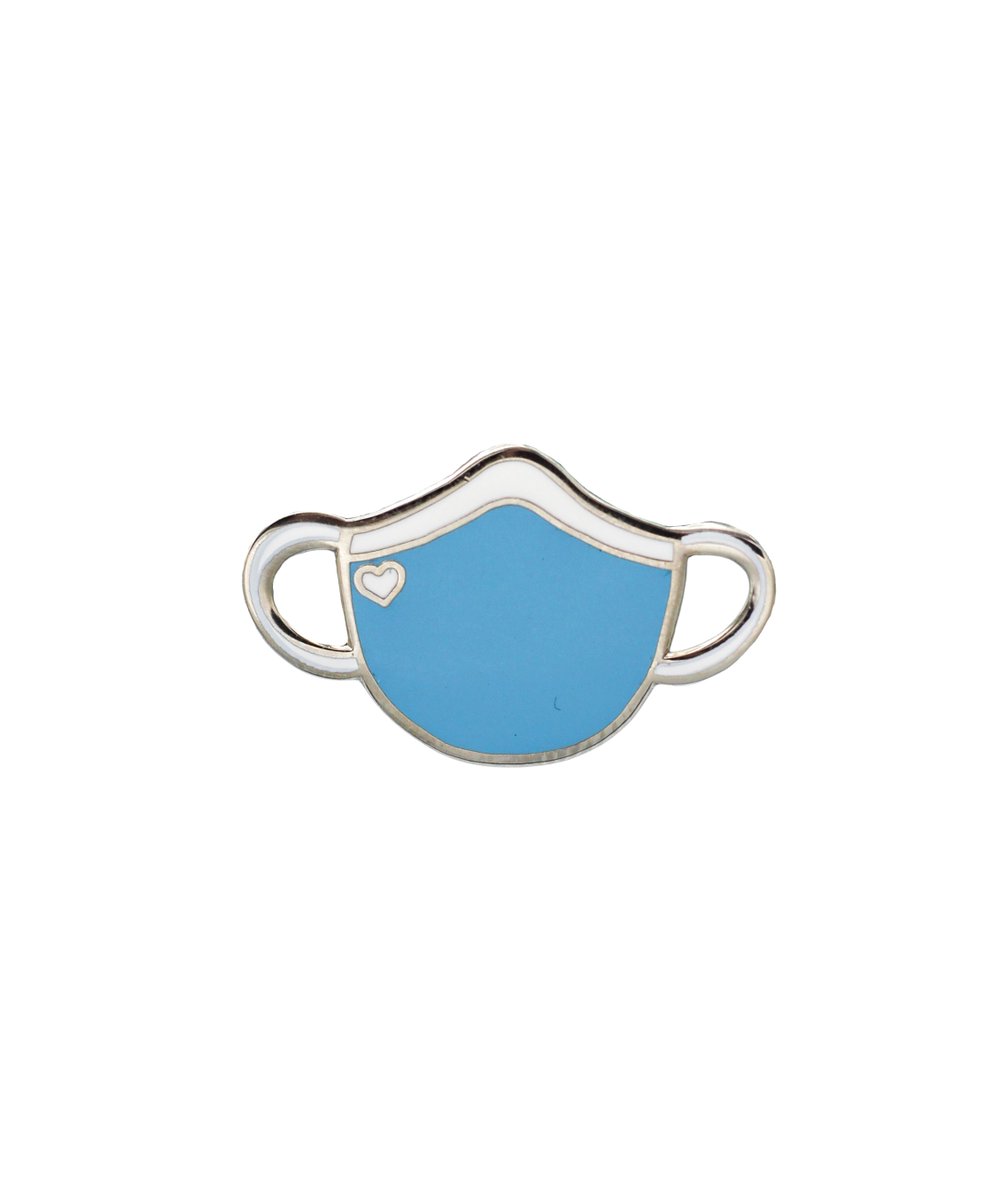 JoannaNoBanana's tweet photo. Hi! My name is Joanna and I'm a chronically ill and disabled artist and advocate.

I'm currently selling mask pins (only $5 each) and a Dynamically Disabled pin (only $6) at my store:
https://t.co/0L95d6EkWJ

Thank you so much! #NEISVoid #ShopSmallBusiness https://t.co/fhcz8n4Pp1