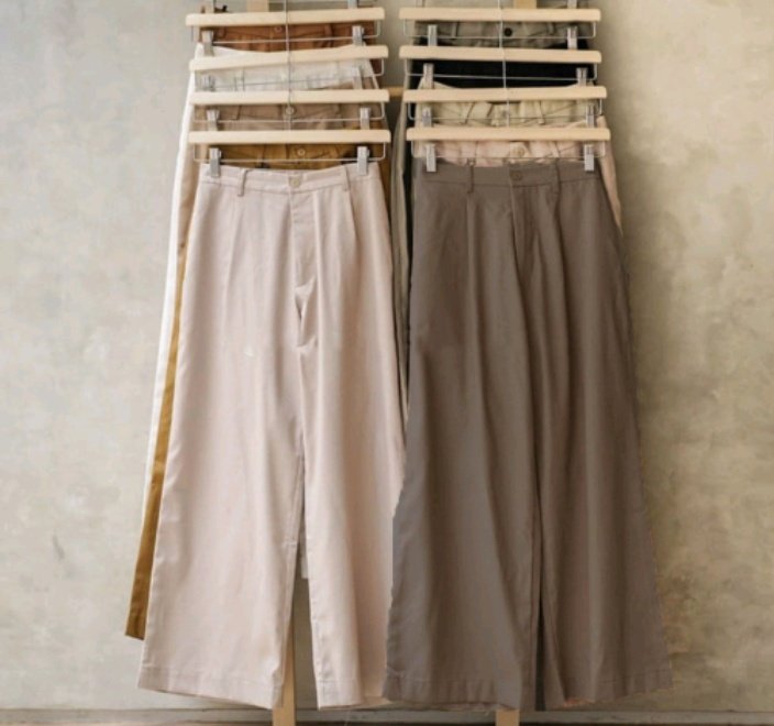 SimpleLookThing's tweet image. KULOT DRILL

Series cullotes dengan warna zupeerrr lengkap banget dan cakeuuup cakeuup gengs.  super comfy abisss

Flash sale!buruan sblm habis ni
44k
shp.ee/p4mtgfm