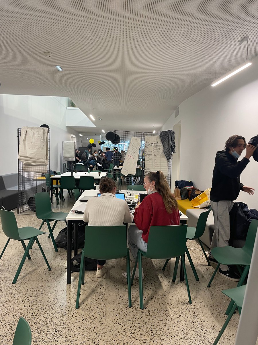 Hackathon MAELE tweet media