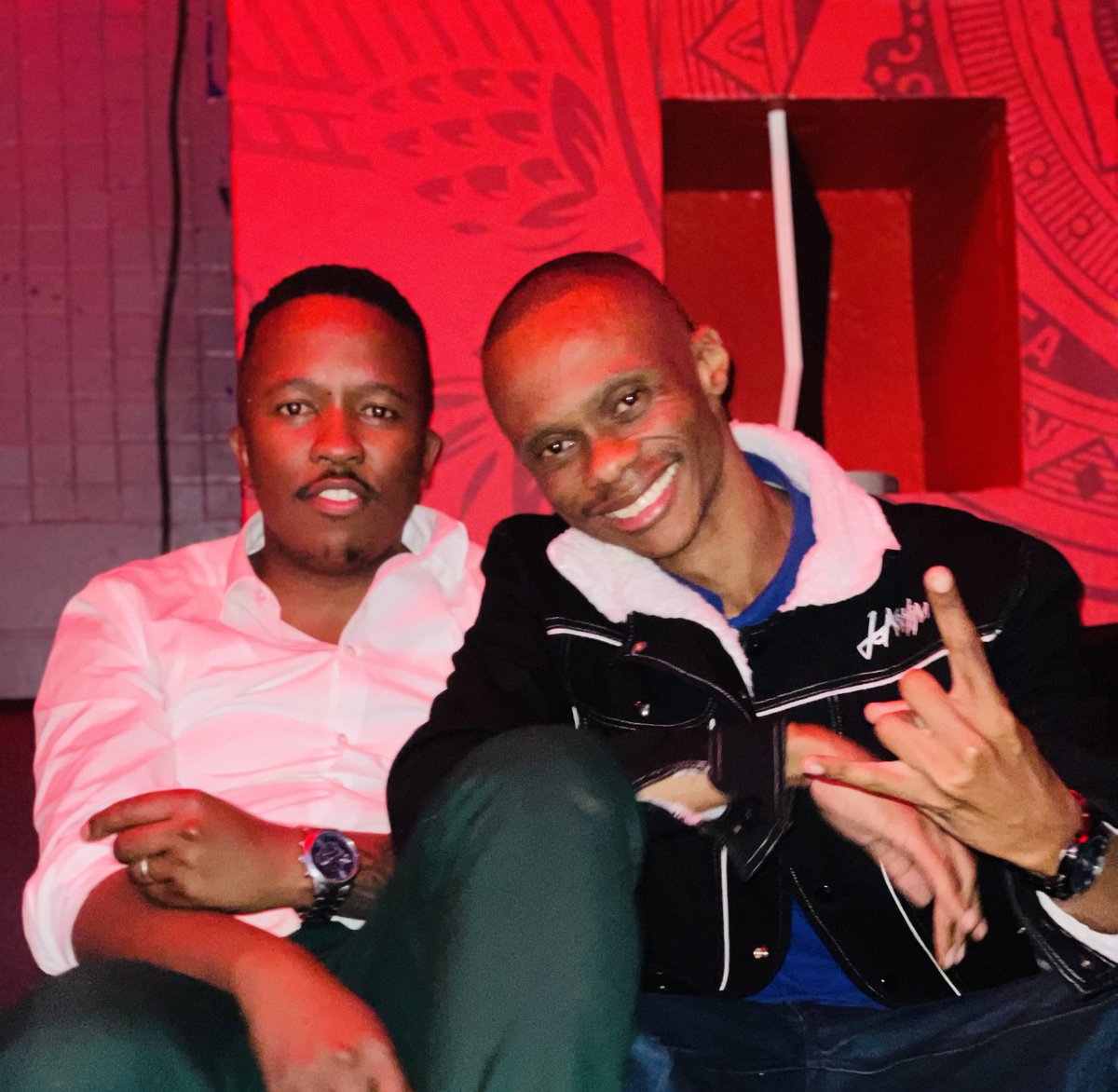MrMatamane's tweet photo. Hardly ever see this chap rocking a different face, empa ho saa ho moo!!! Have a blessed birthday meicheezie @Lebeoana_k #Dosto #Bewi #Meichomie https://t.co/ZFFUxQqFfI