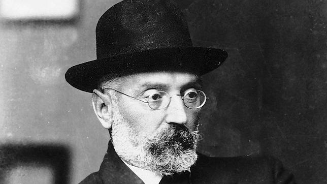fuedicho's tweet photo. "Cuanto menos se lee, más daño hace lo que se lee".
Miguel de Unamuno
#Fuedicho https://t.co/XJrTRoHmNg