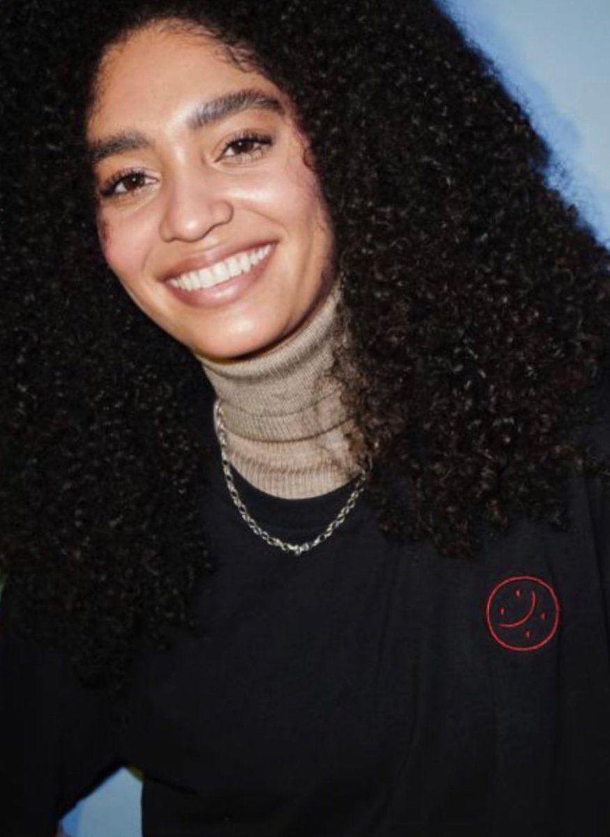 "My aim with #EmoTee is to make something very dark into something light enough that we can all bare the burden for the victims and survivors of gender based abuse and violence" - <a href="/gracewoodward/">grace woodward</a> <a href="/womensaid/">Women's Aid</a> #fashionwithpurpose