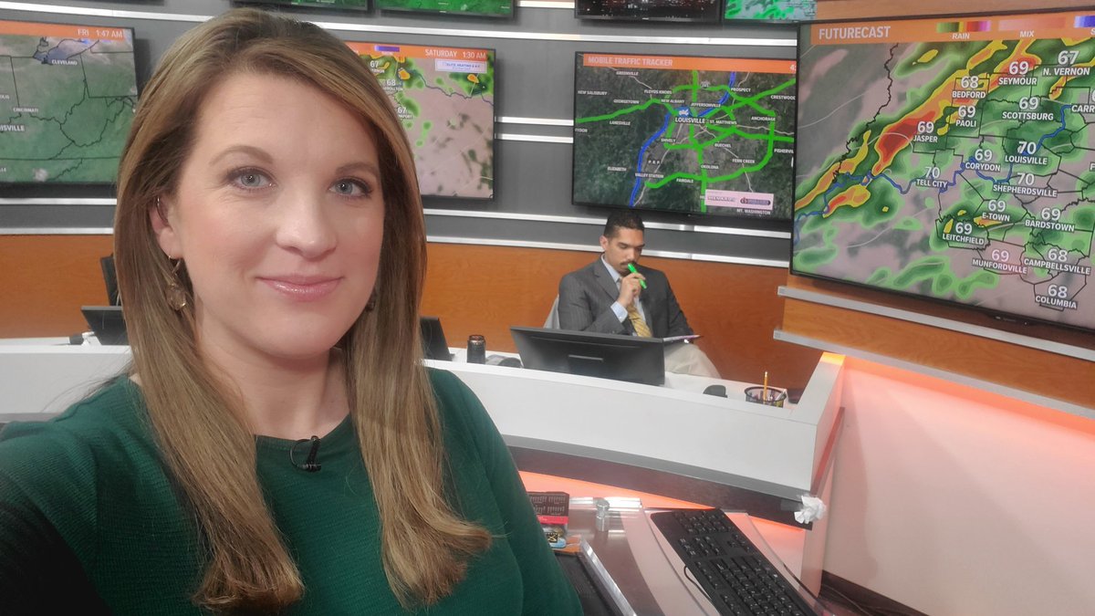 WHAS11Hasch's tweet image. A quiet morning on the radar... but you'll see @WXAlden and the rest of our First Alert Storm Team here tonight tracking severe weather. Going to be a busy one. Watch #wakeup11 on @WHAS11 for details.