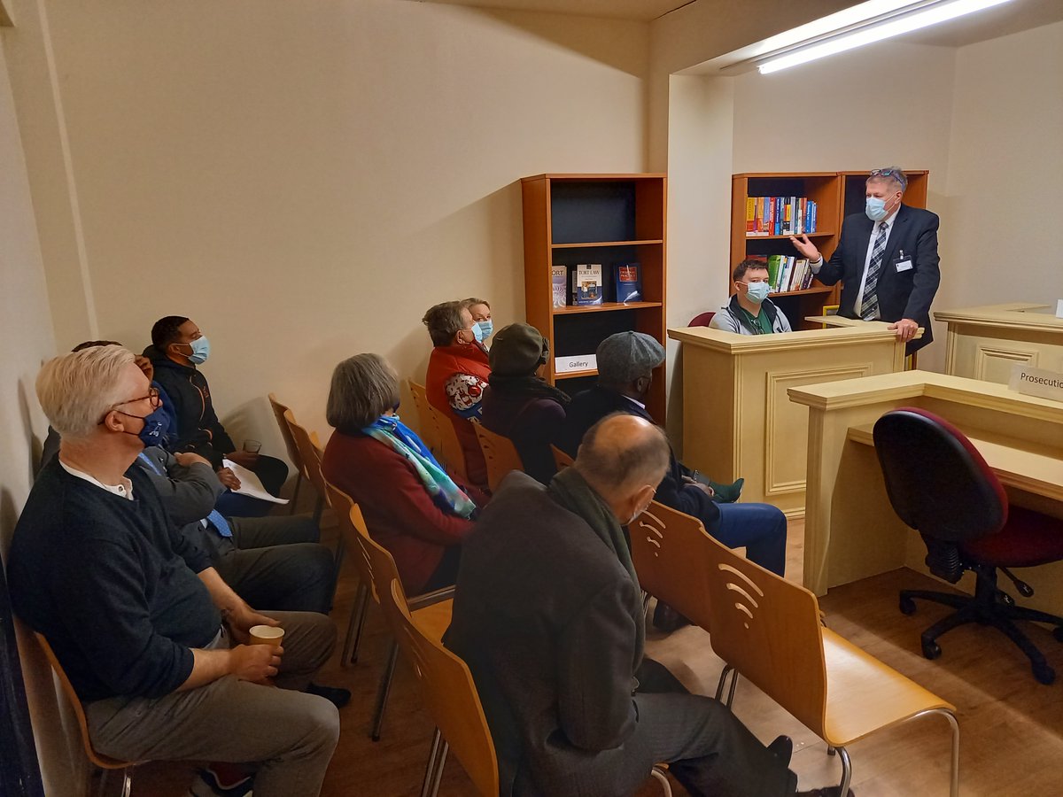 SY100Network's tweet image. A brilliant night at @In2Change1 yesterday for an #SY100 event themed around Peace, Justice and Strong Instituitions: number 16 of @SDGaction 🧑‍⚖️

Thanks to High Sheriff @MartinMckervey, our speakers and friends (new and old 👋) for a hard-hitting and informative evening 🙌