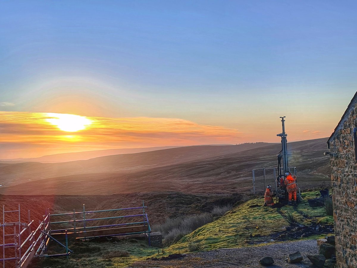 Good morning.

#iAMGEOlogy #geotechnical #drillingrig #geology #yorkshire #fridayfeeling