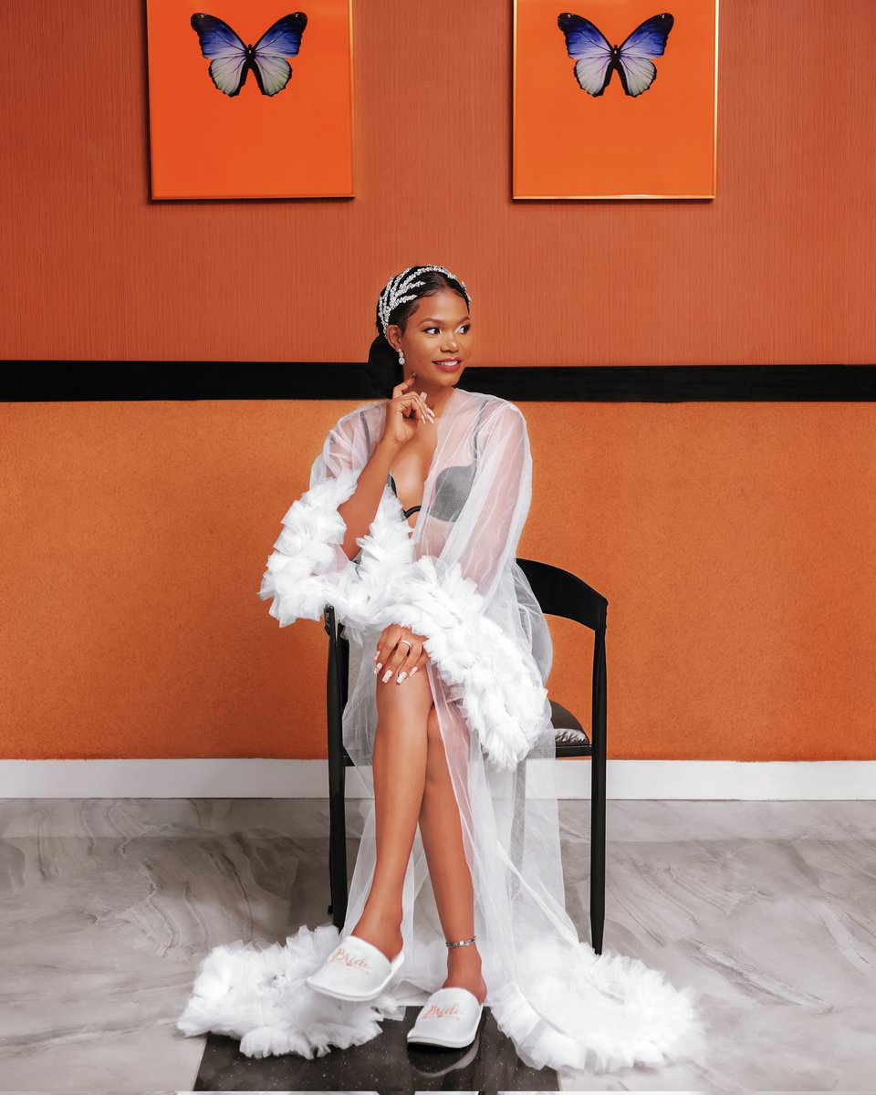MikoloUg's tweet photo. Beautiful Laticia🥰🥰 on 01.12.2021
📸 @playmotions 
More via https://t.co/xA13MfVAOk https://t.co/ce6hxcRkIk