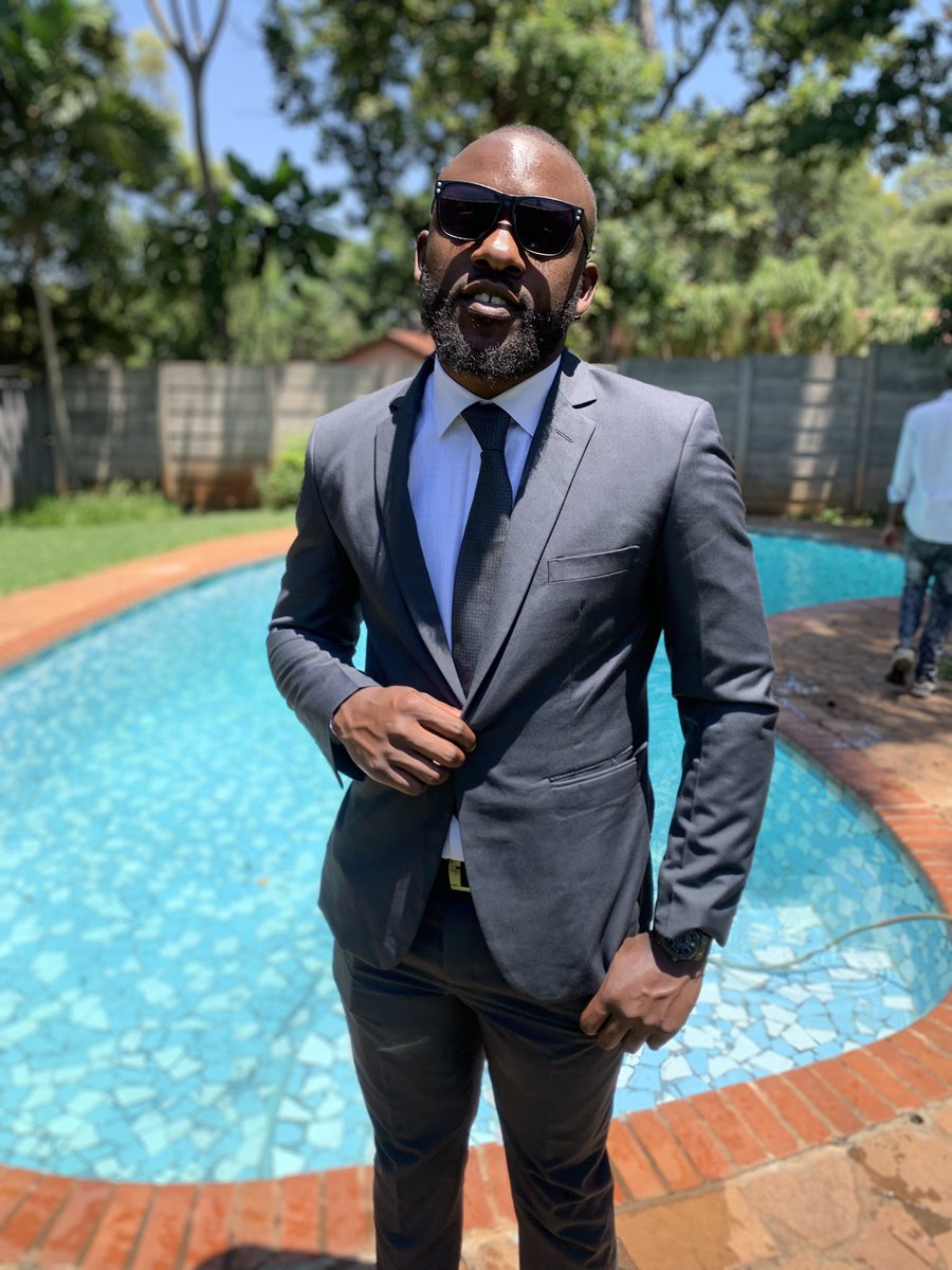 BrandonBtee's tweet photo. Call me big Fish !!! 🧑🏿‍🎓🧑🏿‍🎓 https://t.co/1yde3DVZZn