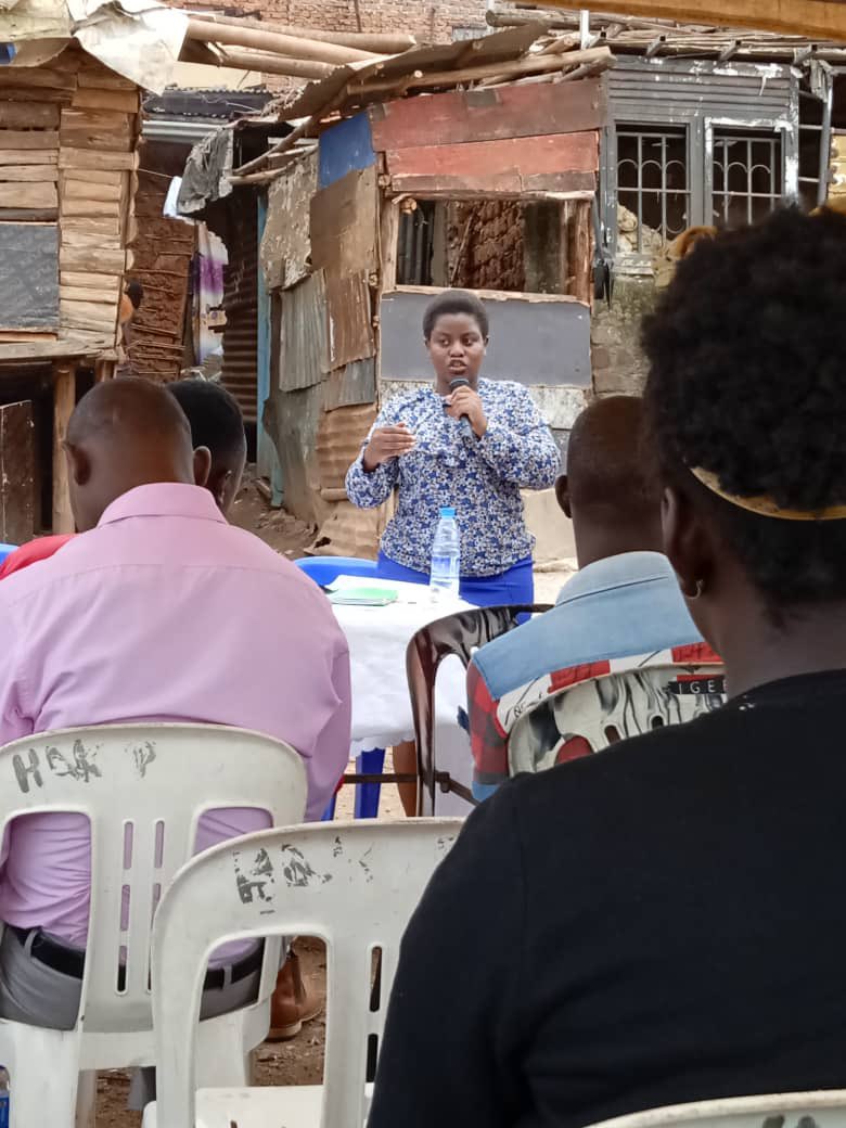 OpenSpaceUganda's tweet photo. “The youths in Katanga are left behind on issues that can develop their area and themselves. “ one of the participants testifies during our Community Dialogue today in Katanga under our Youth #CommunityOf Practice supported by @ngoforum https://t.co/z3IdqSD93Y