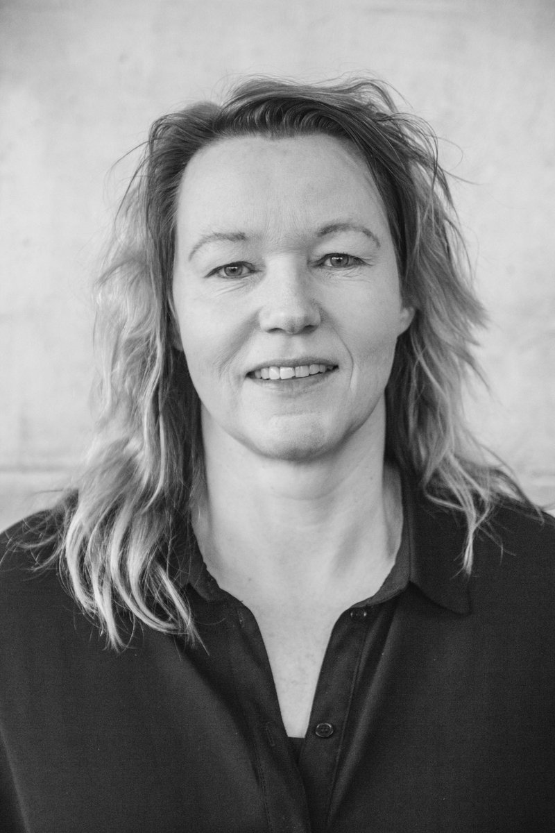Even voorstellen!

Nathalie Maathuis  komt ons team de komende maanden versterken als management- en marketingassistent.  Sinds deze week ondersteunt ze ons in deze veelzijdige functie. 

We wensen je heel veel werkplezier, welkom Nathalie!