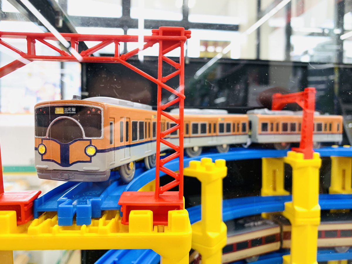 plarail_bot's tweet photo. BOOKOFFの特注プラレールってあるんやね。初めて見ました。

🤔 https://t.co/scTVZw42NR