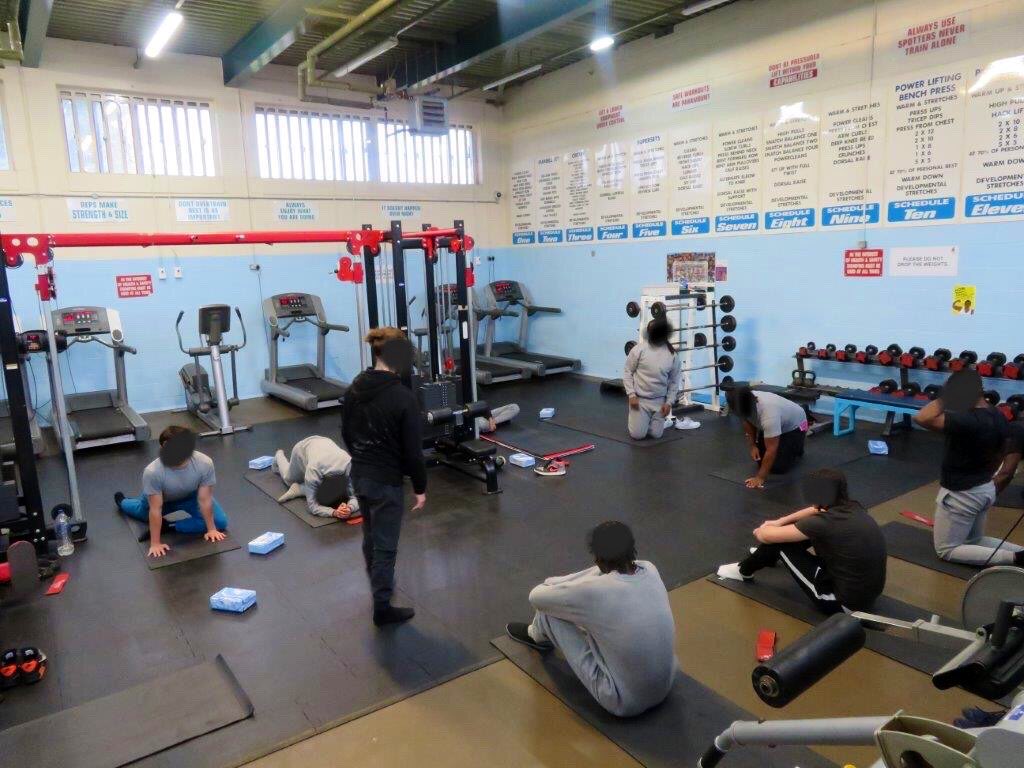hmyoifeltham's tweet photo. Our YP’s are continuing to enjoy engaging with @UYogis in their weekly sessions. A YP on release has also reached out to them for support through the gate. Resettlement support is vital for our age groups, mentoring is such a valuable resource #ChangingLivesTogether #powerofsport https://t.co/ftmk7AA9Px