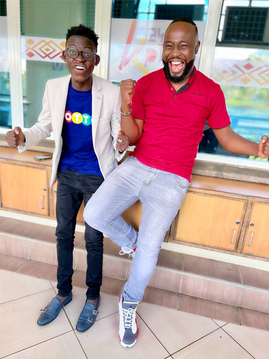 Milele_FM's tweet photo. Furahi day! Cute mbois of radio wako hapa kupa raha full dose #ChrisNaTrickyMilele @chris001Ke @McaTricky sms line 20005. Unatupata ukiwa wapi? @DancanJalango1 https://t.co/gBU9soUKTA