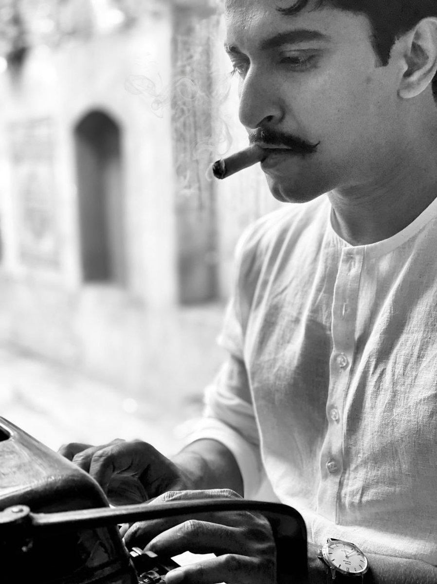 NameisNani's tweet photo. Shyam’s getting his copy ready 🤍
Are you ready ? :)
#ShyamSinghaRoy #SSRonDEC24th https://t.co/zFbc7PoCdj