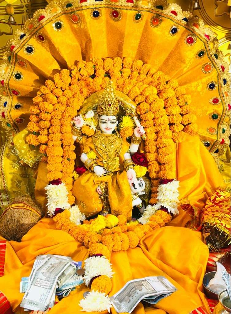 baglamukhipuja's tweet photo. माँ बगलामुखी आप सभी पर अपनी कृपा और आशीर्वाद बनाए रखें। जय माँ बगलामुखी। https://t.co/HpHZ4fGlNd