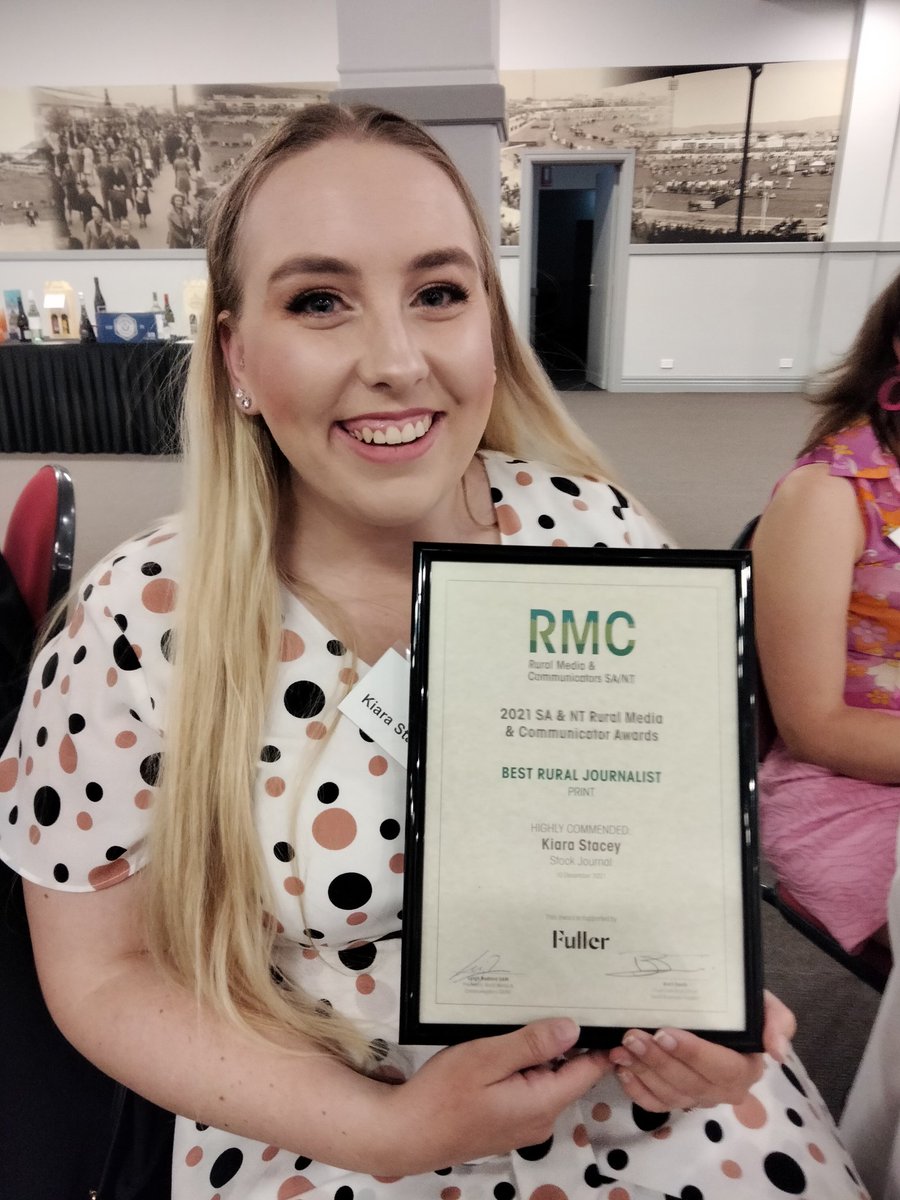 StaceyKiara's tweet photo. I am very honoured - best rural journalist, highly commended. @RuralMedComSANT https://t.co/GDPKeStX3a