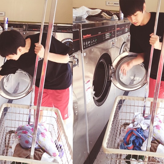 itzshaeynnie's tweet photo. 130206 #BTSBLOG #BTS #JUNGKOOK
I had to change a lot after taking a lot of lessons, so I had to go to the laundromat 1-2 times a week.

Actually, it was a bit annoying.. ^^; https://t.co/6qEG5dfbVJ