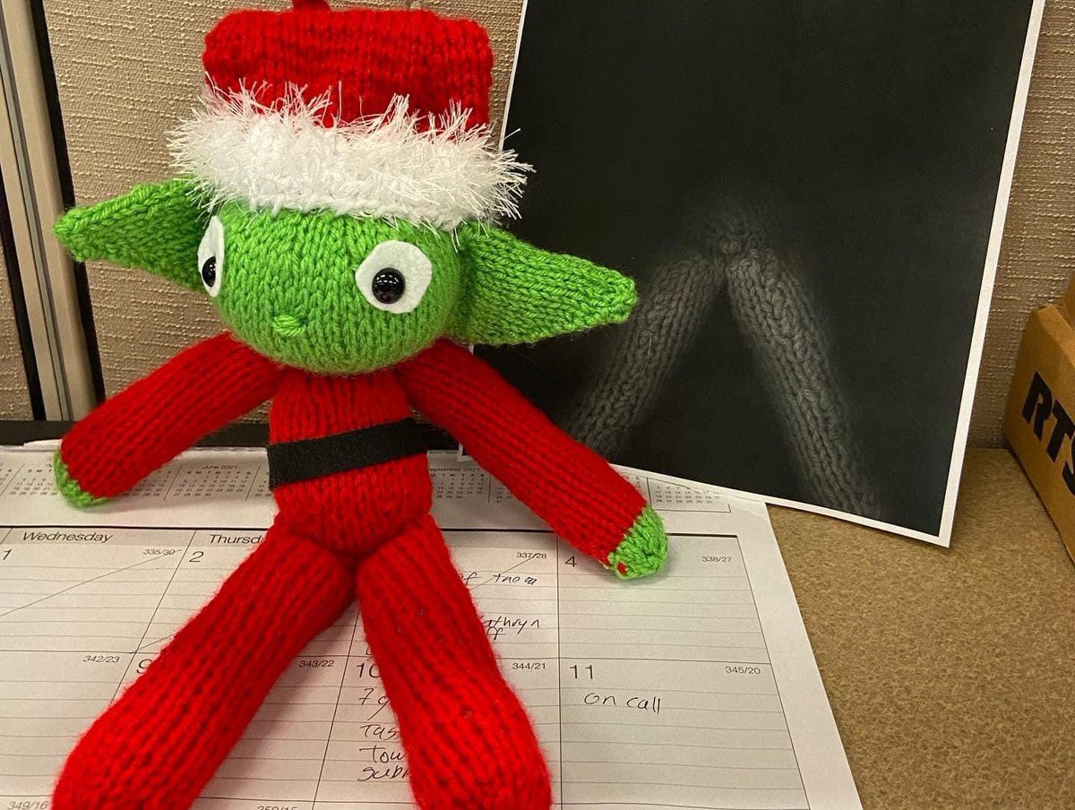 MichelleDunaway's tweet photo. This guy seems like he’s ready for the #weekend! Our Christmas Grump is always being so naughty! #makingcopies #christmasgrump @FOX17 https://t.co/U4x7uIQhqh