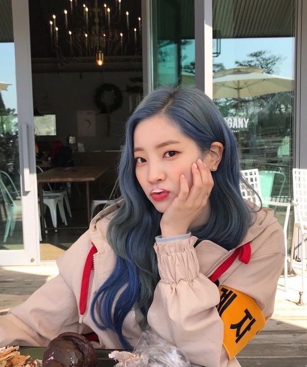 sharich__'s tweet photo. date with dubs <3
#OSD #onceselcaday @JYPETWICE https://t.co/jgzQkbneqK