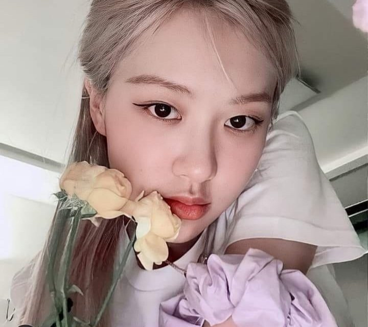 mn fl chéo nhau để đủ điều kiện vote nha và retweet nhìu nhất có thể.CỐ LÊN
I vote #MAMAVOTE #rosé