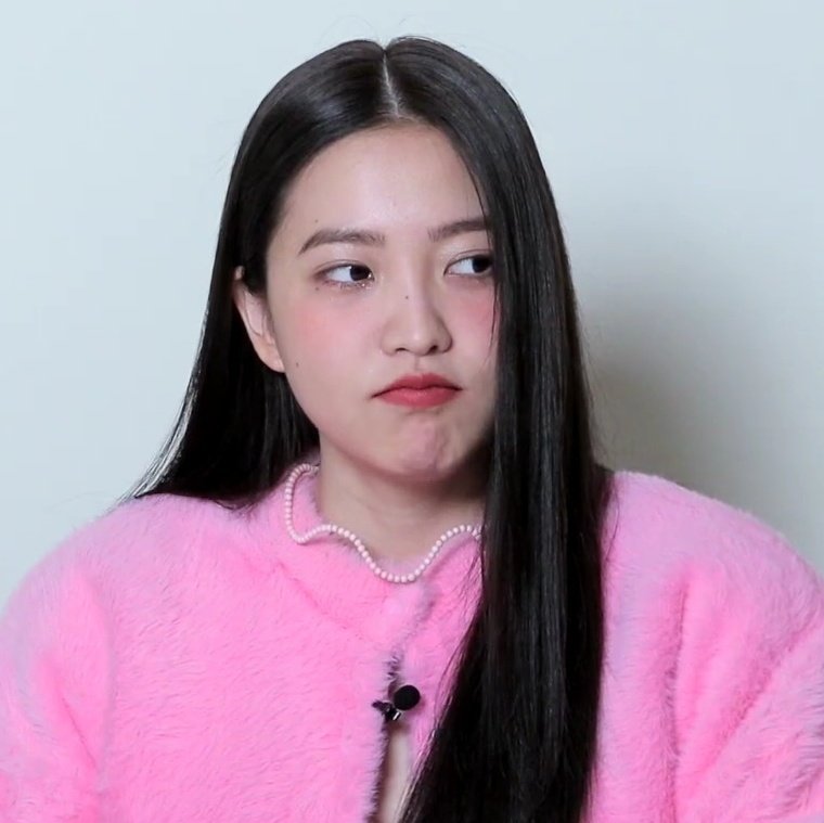 YRfiles's tweet photo. pouty

#김예림 #YERI #레드벨벳 #RedVelvet https://t.co/O4qWm7fNiS