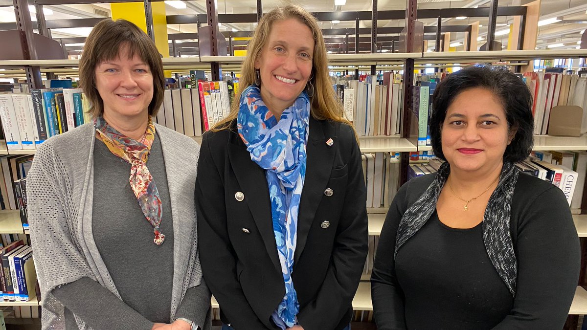 CharlesSturtUni's tweet photo. Cultural inclusivity is turning a new page in Wagga Wagga! 

A #CharlesSturtResearch project is broadening the diverse offering of books at the @WaggaLibrary with the addition of a Punjabi language books collection. 📚

Read more: https://t.co/2ksto8Lwea https://t.co/guIbiDLdpt