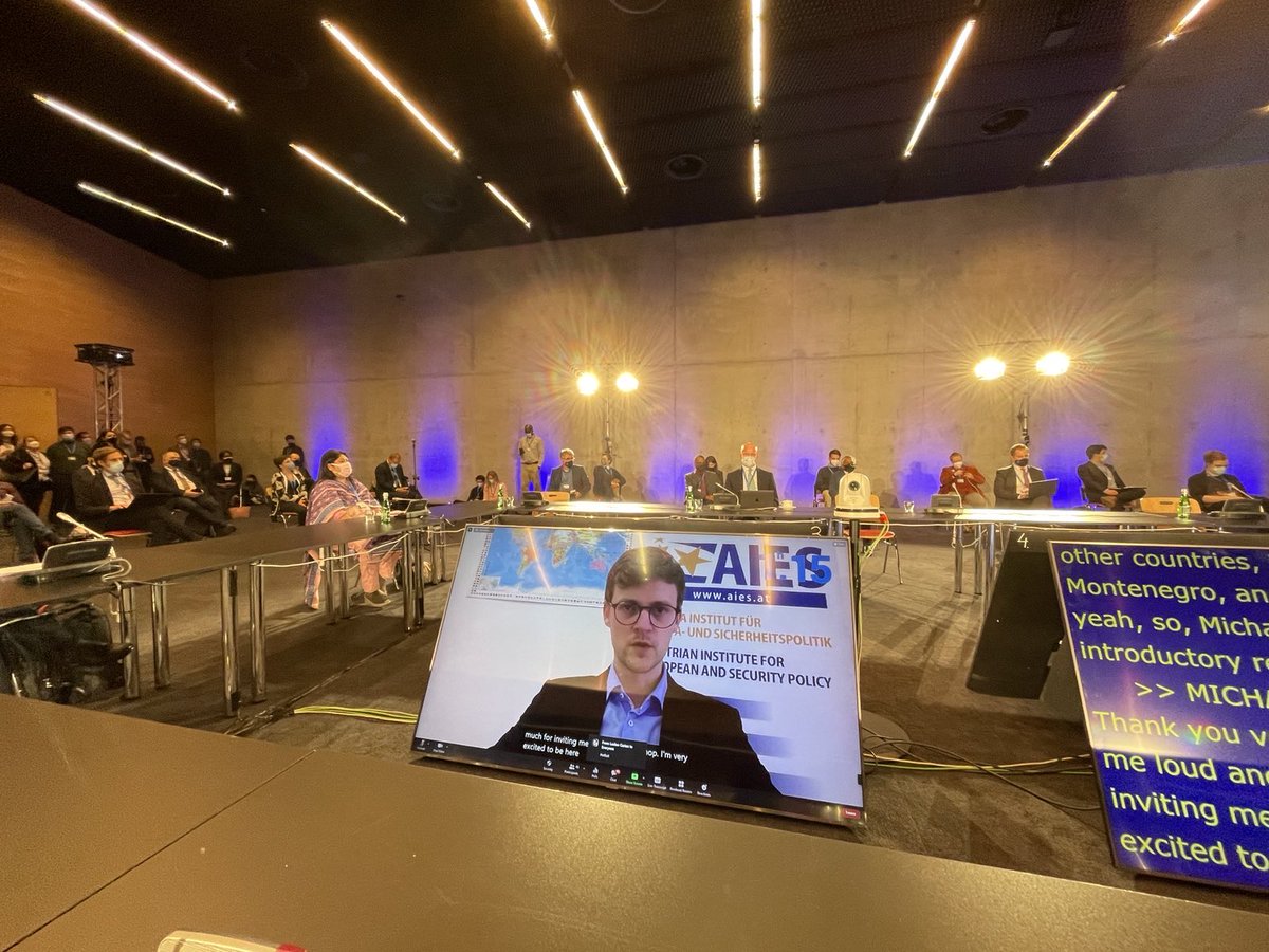 It was my great pleasure to discuss #Disinformation and #CyberSecurity at the <a href="/intgovforum/">IGF - Internet Governance Forum</a>

Thanks for the excellent input from <a href="/MaliciaRogue/">Rayna ¯\_(ツ)_/¯ 😷🤓🧬🇪🇺👩‍💻📚✍️</a>, <a href="/LucienCastex/">Lucien Castex</a>, <a href="/eldahshan/">Mohamed El Dahshan</a> and Viktoras Daukšas. 

My main take away: we must continue our exchange &amp; information sharing 🦾
#IGF2021