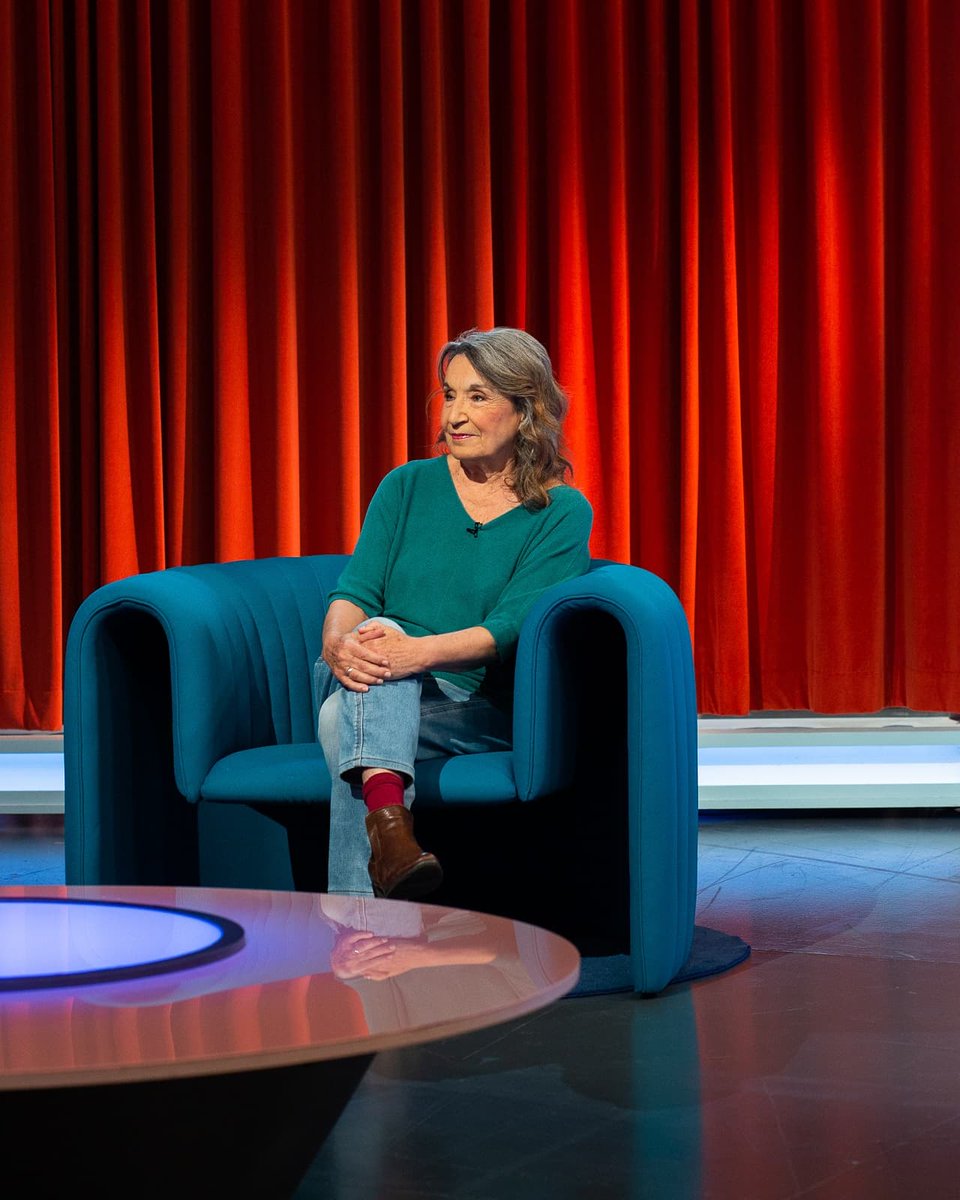 Esta semana tenemos la suerte de hacer #Vermú con Petra Martínez 💜💜💜
#LaVidaEraEso