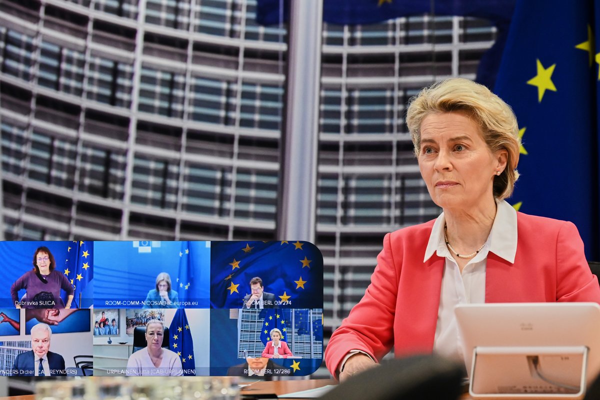 vonderleyen's tweet photo. Today’s meeting of Commissioners on #COVID19 discussed:

• Protection from Omicron with vaccination &amp; boosters
• Developing adapted vaccines if necessary
• Ensuring long-term supply of vaccines, with HERA
• Update on travel measures
• Speeding up delivery of donated vaccines https://t.co/XOEDHO1tii