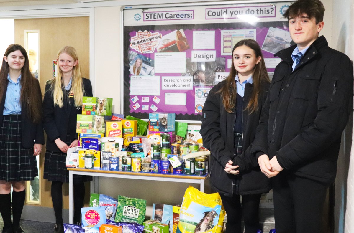 BourneCCollege's tweet photo. Bourne students donated cat and dog food to Mount Noddy, our local RSPCA Animal Centre. https://t.co/kSnKRxZLE6