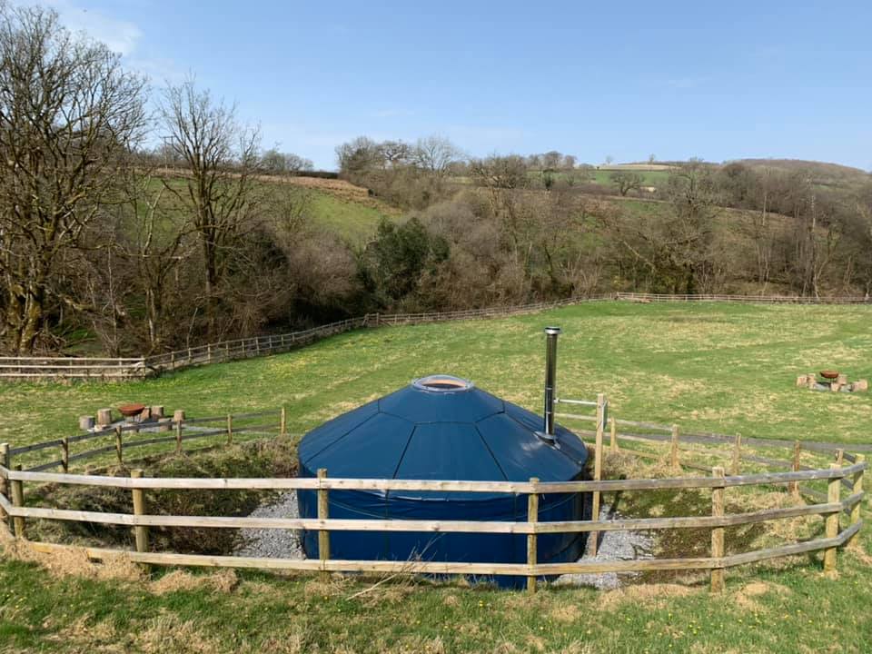 Camping_Direct's tweet image. Set in the heart of the Cothi Valley, Brechfa Glamping are perfect for a relaxing staycation in Carmarthenshire. Their luxurious camping Gers enjoy spectacular views of the forest and luscious green countryside.
camping-directory.uk/3151
#Brechfa #Carmarthenshire #GlampingWales